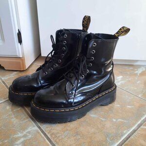 Original Dr. Marten's Jadon size 8 Men's